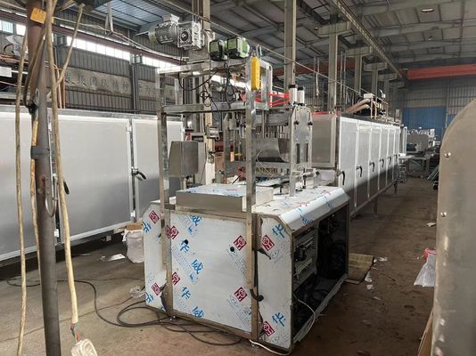 Machine à faire des bonbons à base de gelée de fruits à mixeur semi-automatique avec dépôt automatique de bonbons
