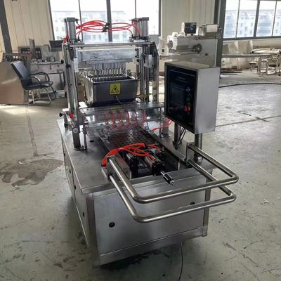 Machine de fabrication de bonbons à la gelée en caoutchouc semi-automatique pour la ligne de production de sucettes