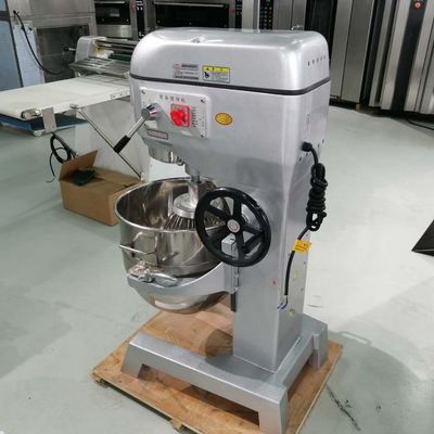 Équipement de cuisson haute capacité 80L 30kg 3 en 1 mélangeur de gâteaux fonctionnel avec bouton d'éjection de frappeur