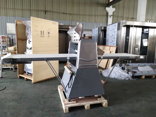 630 mm machine à rouleaux de pâte à pâte européenne pour des performances optimales