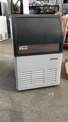 Machine de fabrication de glaçons à 220V pour hôtels 500kg/24h Capacité et facilité d'utilisation