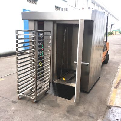 Roulement du chariot dans le sens des aiguilles d'une montre Circulation de l'air chaud 16 plateaux Four rotatif à gaz pour boulangerie