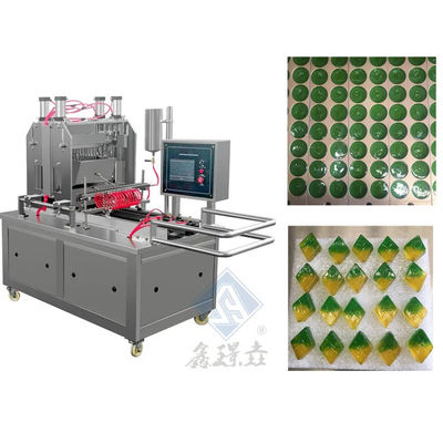 Machine de formage pour la fabrication de bonbons à base d'ours en caoutchouc