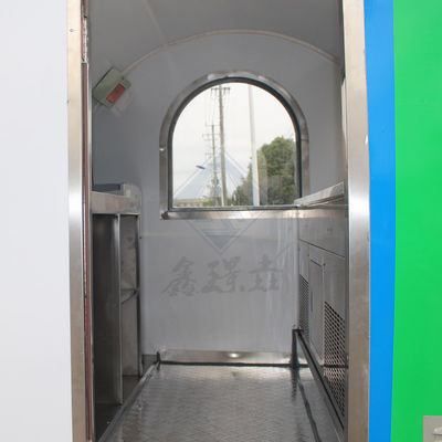 Europe Cuisine mobile Donut Frites Hamburger Food Truck avec maintenance sur le terrain