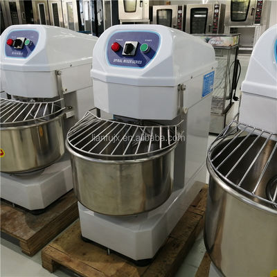 Appareil de cuisson pour hôtel-restaurant Mélangeur de pâte en spirale à vitesse de mélange de 101 à 200 tours/m