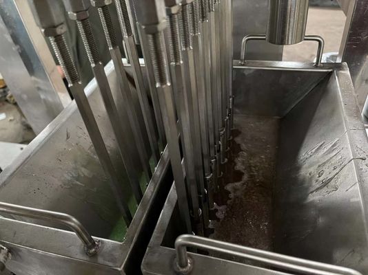 Machine de dépôt de gomme de banane de framboise en acier inoxydable pour la fabrication rapide de bonbons à la gelée