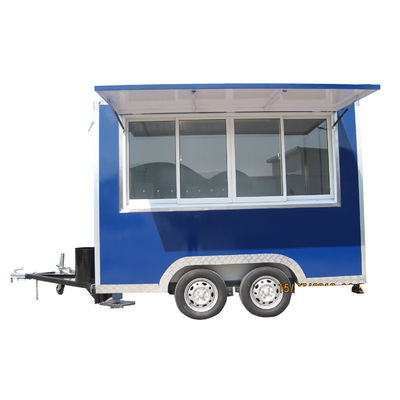 Caravane de concession de restauration commerciale avec 4 roues routières et cuisine entièrement équipée