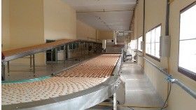 22.5 x 32.5 x 24.5 cm four de boulangerie commercial pour le traitement des biscuits en acier inoxydable