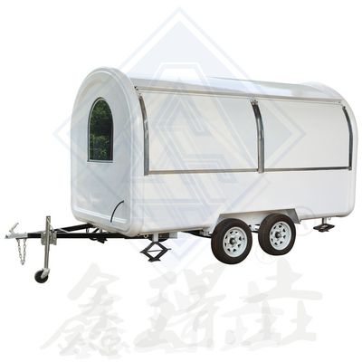 Améliorez le service alimentaire de votre hôtel avec cette remorque de camion alimentaire équipée de toute l'équipement de la cuisine