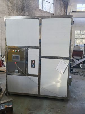 Fabricant de glace à cube industriel à refroidissement par eau avec fonctionnalité de fabrication automatique de glace