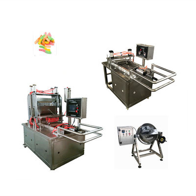 Machine à gommes de fraises pour une ligne de production de bonbons à haute productivité