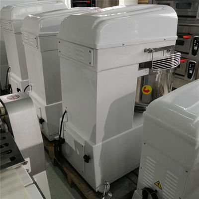 380V/220V 50kg/100kg/60L Machine à mélanger la pâte à la farine en spirale lourde 540*710*850MM