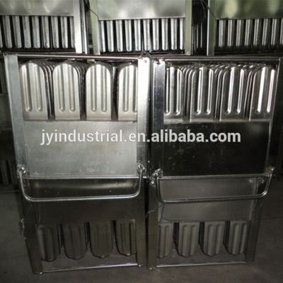 Fabricant de glaçons en acier inoxydable pour la machine à glaçons 770x570x1050mm