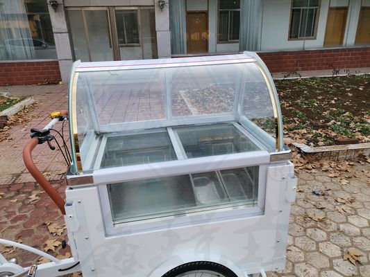 Fonction de la machine du camion alimentaire mobile Fournir de la nourriture avec un panier à bicyclette à trois roues