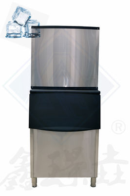 La machine à glace à cube est le complément parfait à votre cuisine commerciale