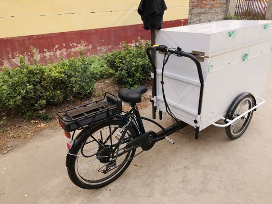 Carton de vente de nourriture de rue en plein air avec équipement personnalisé