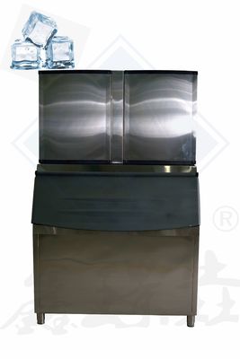 Machine automatique à glaçons commerciaux de 700 kg pour la fabrication de glaces industrielles