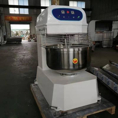 Mélangeur spirale professionnel pour le mélange de farine sur mesure dans la production commerciale de pâte à pain
