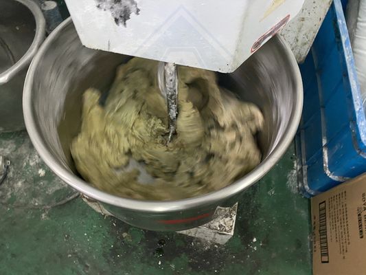 Machine à incrustation pour le mochi glacé et les biscuits à pain 1800*1000*1640mm 500 KG