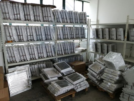 Fabricant de glaçons industriels commerciaux 19*36 Evaporateur automatique de glace de différents types