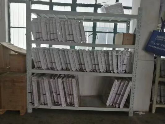 Fabricant automatique de glaçons 220V avec longue durée de vie et différents types d'évaporateur de glace