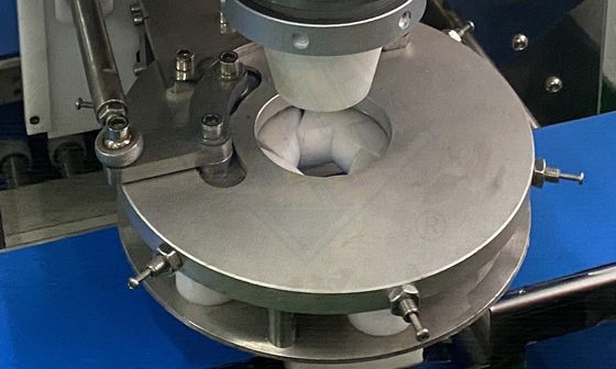 JY-868 Machine à cuire automatique pour les crèmes glacées Mochi