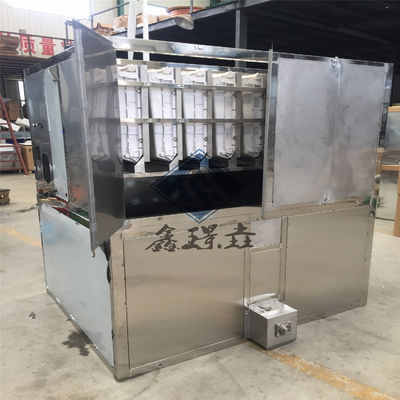 Machine à glace à refroidissement par air industriel à haute productivité 22x22x22mm/28x28x22mm