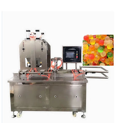 Machine à faire de la gelée de bonbons gommés Nice machine de dépôt de bonbons pour la production de sucettes