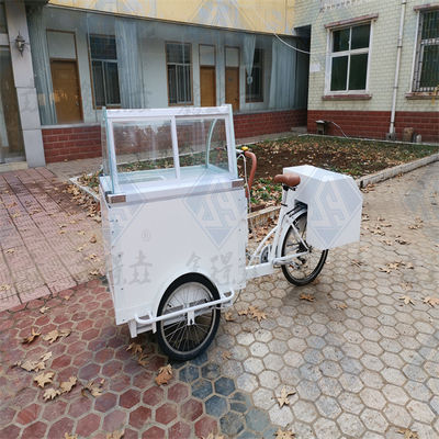 Vente de bicyclettes à trois roues