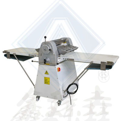 240 kg de sortie équipement industriel de boulangerie de pain Table Top pâte à papier pour baguette