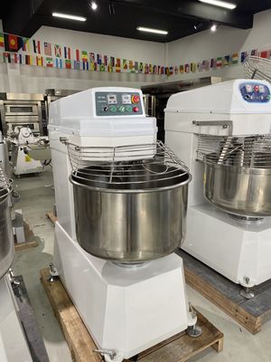 Machine à mélanger la pâte pour le pain et la pizza de 75 litres de sortie