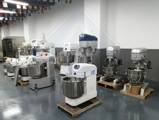 Mélangeur industriel de pâte de boulangerie de capacité 20L/30L/40L/50L/60L/70L/80L/120L/200L/248L