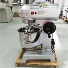 Mélangeur électrique de gâteaux de 10 litres avec conception planétaire et fonctionnement facile