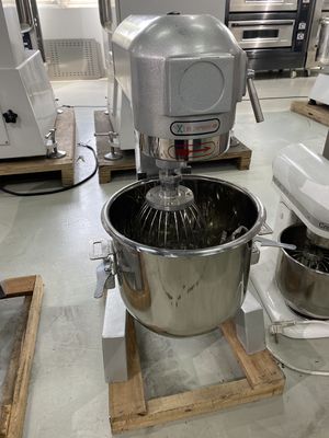 Boutique alimentaire mélangeur planétaire de pâte industrielle/mélangeur de farine/mélangeur de gâteaux avec homologation CE