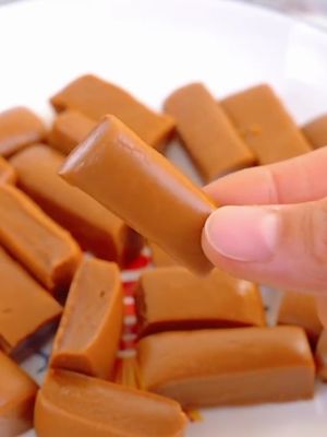 Ligne de production commerciale de bonbons à la gelée à haute productivité pour les bonbons à la gélatine dures gommés