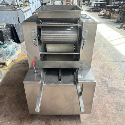 1450x100x1450mm Machine automatique de fabrication de biscuits pour les biscuits dans la production de boulangerie