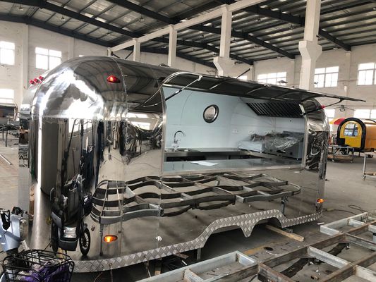 Route roue Hotdog Cart Food Truck Mobile Trailer avec un restaurant entièrement équipé