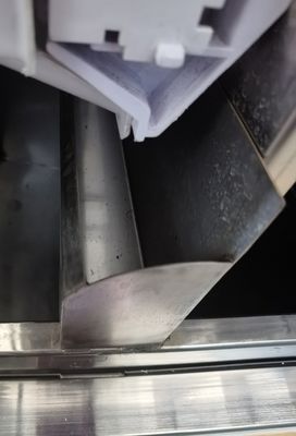 Machine à glaçons à refroidissement par eau de 4500 W pour une production rapide et constante de glace
