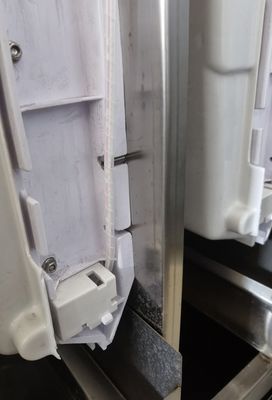 Machine à glaçons à refroidissement par eau de 4500 W pour une production rapide et constante de glace