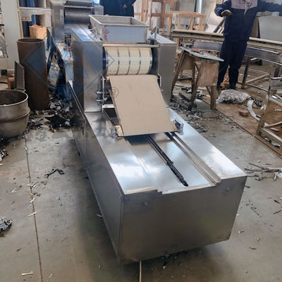 Machine à faire des biscuits multifonctionnels pour une boulangerie industrielle à Shanghai