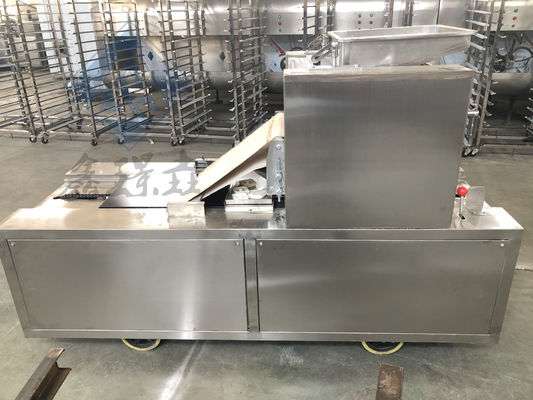 Machine à faire des biscuits multifonctionnels pour une boulangerie industrielle à Shanghai