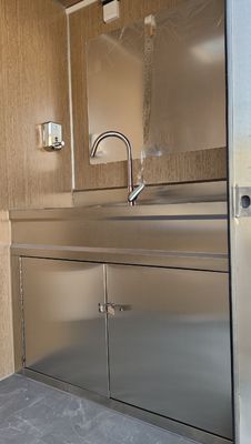Appareil de toilette mobile portable de couleur personnalisée pour l'extérieur