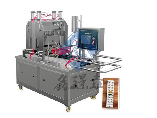50 kg/h Chocolate Toffee Lollipop Gummy Bear Machine pour la production de bonbons dans divers domaines
