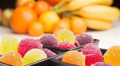 Machine automatique de fabrication de bonbons à la gelée industrielle pour la production de bonbons durs et mous