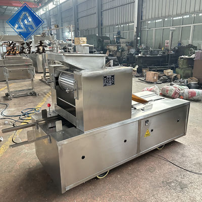1450x1000x1450mm Machine automatique de fabrication de chocolat et de beurre pour le secteur de la boulangerie