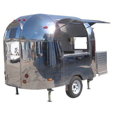 Un camion de nourriture personnalisé en acier inoxydable de 1000 kg avec tous les équipements de la cuisine du restaurant
