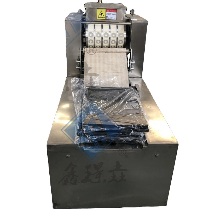 Machine à faire des gâteaux à la noix ligne de production entièrement automatique pour les biscuits et biscuits à la crème