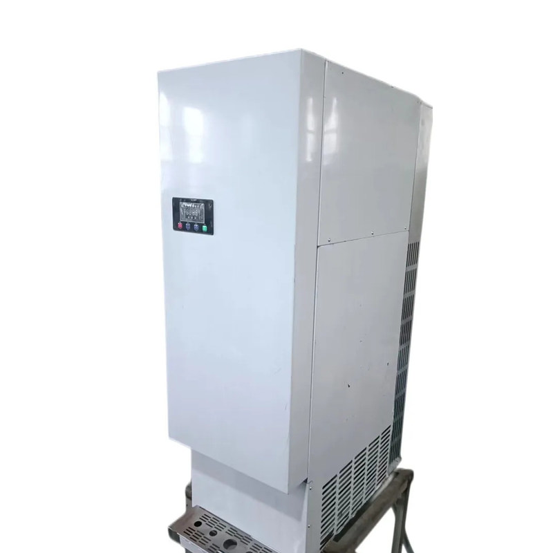 562*830*1560 mm Machine de fabrication de glace et distributeur d'eau pour la fabrication commerciale de glace en cubes